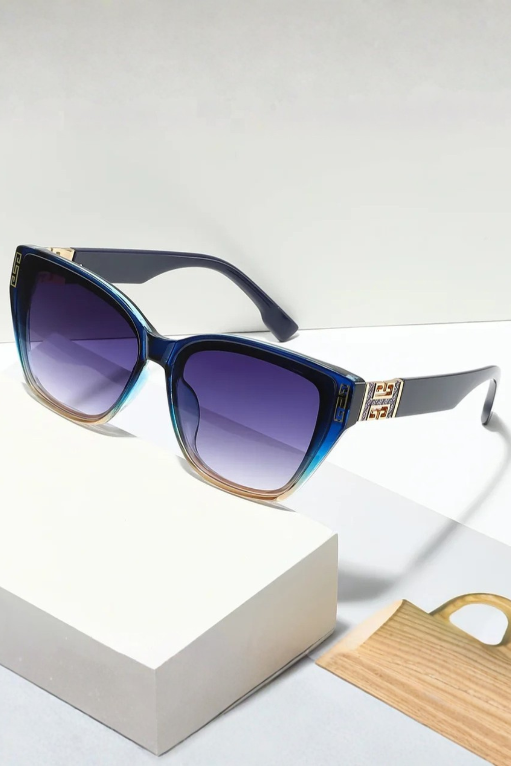 Jamilla | Cat Eye Sunglasses