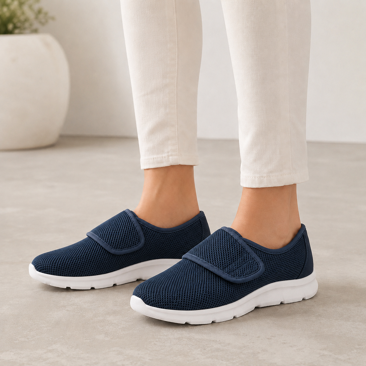 Tilda | Adjustable Wide-Fit Sneakers