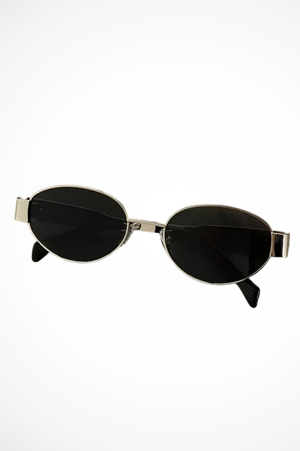 Silver Frame / Black Lens