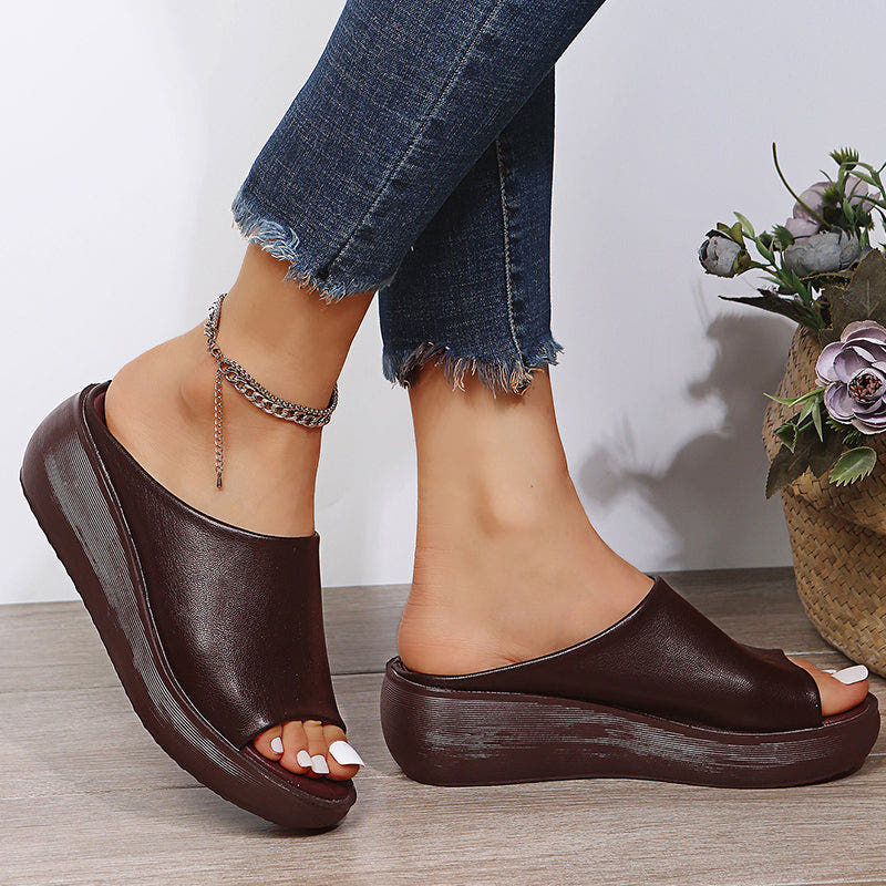 Daria | Slip-On Platform Sandals