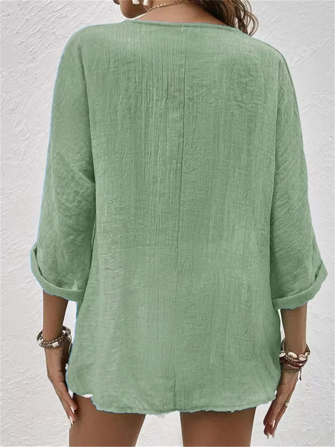 Badette | V-Neck Button-Front Top