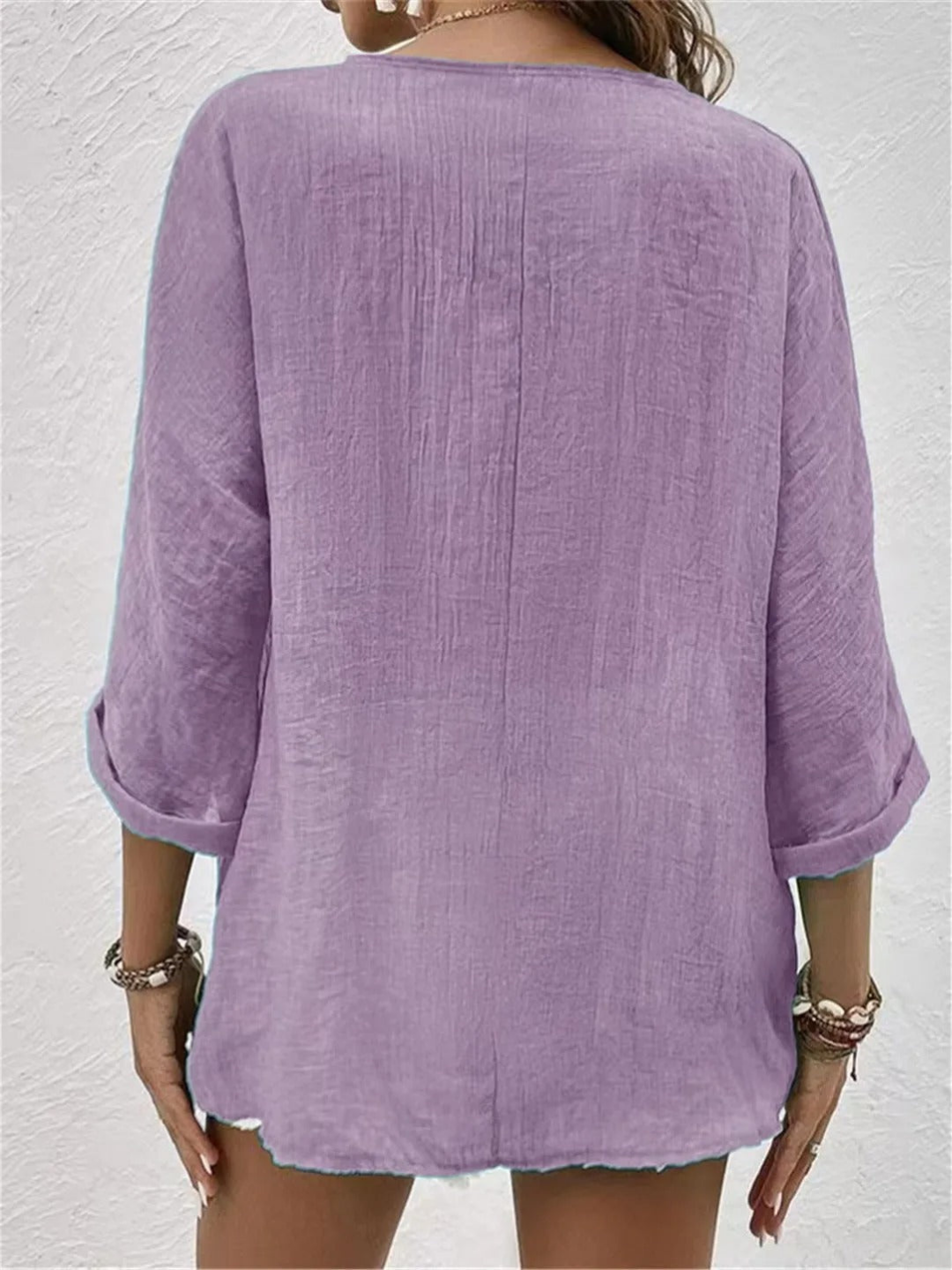 Badette | V-Neck Button-Front Top