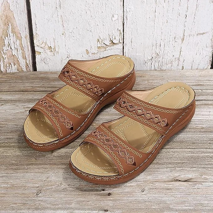 Alysson | Thick-Sole Cushioned Sandals
