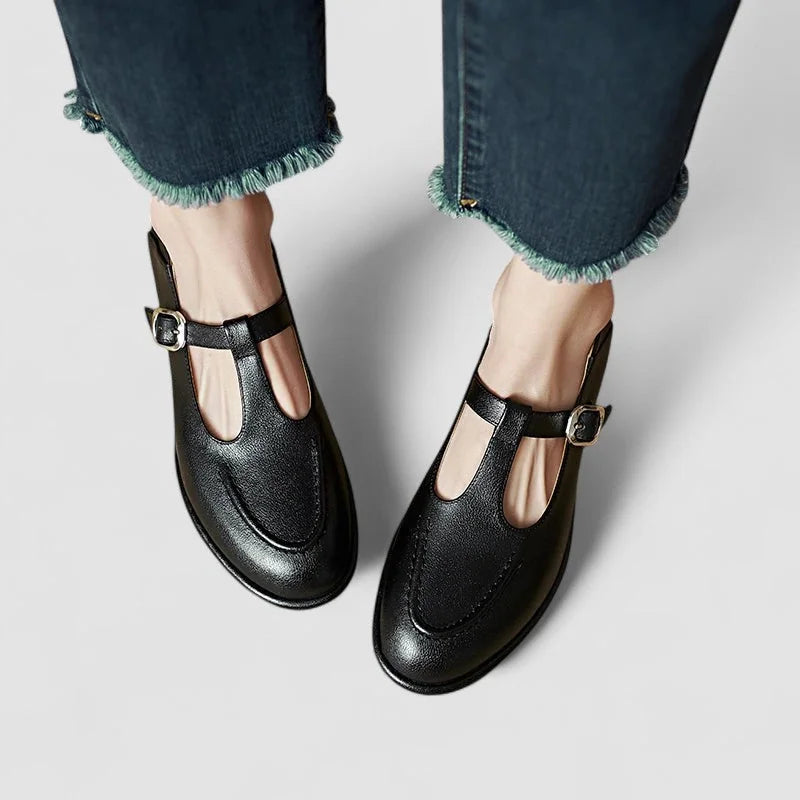 Ariyzzah | Low Heel Mary Jane Shoes