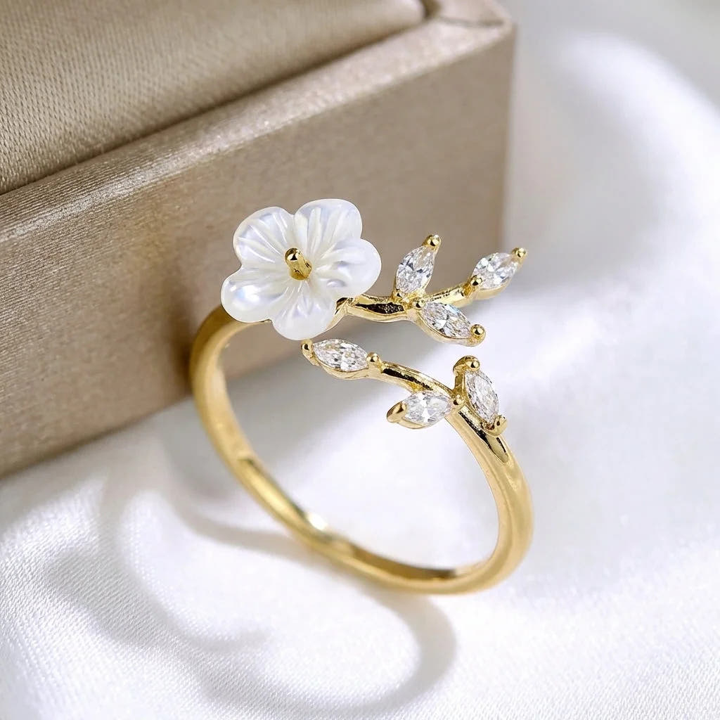Blossom Crystal Ring