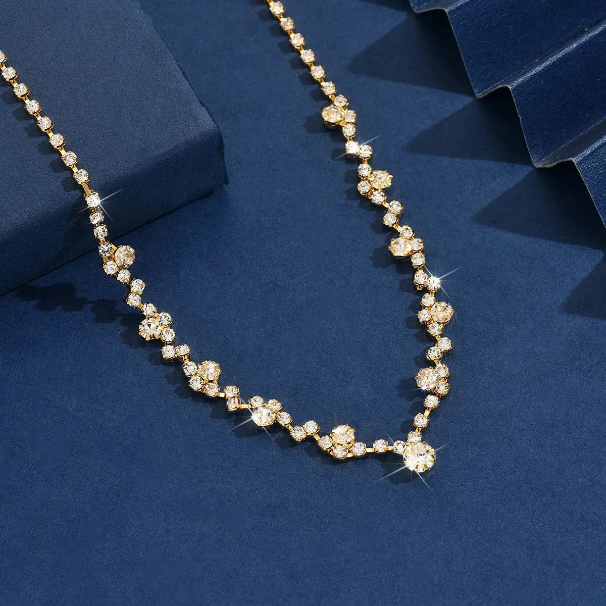 Elegant Wedding Necklace with Diamond-Look Stones