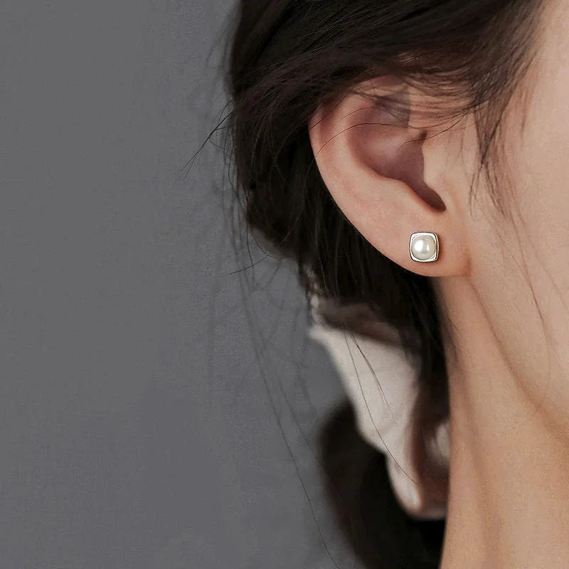 Freshwater Pearl-Style Earrings