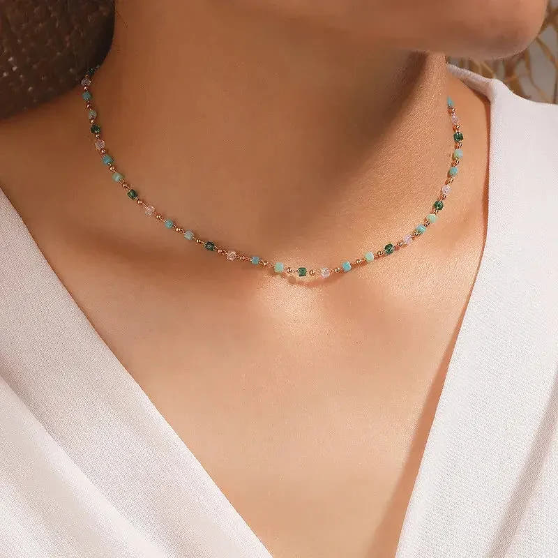 Gold-Tone Necklace with Multicoloured Pebble Details