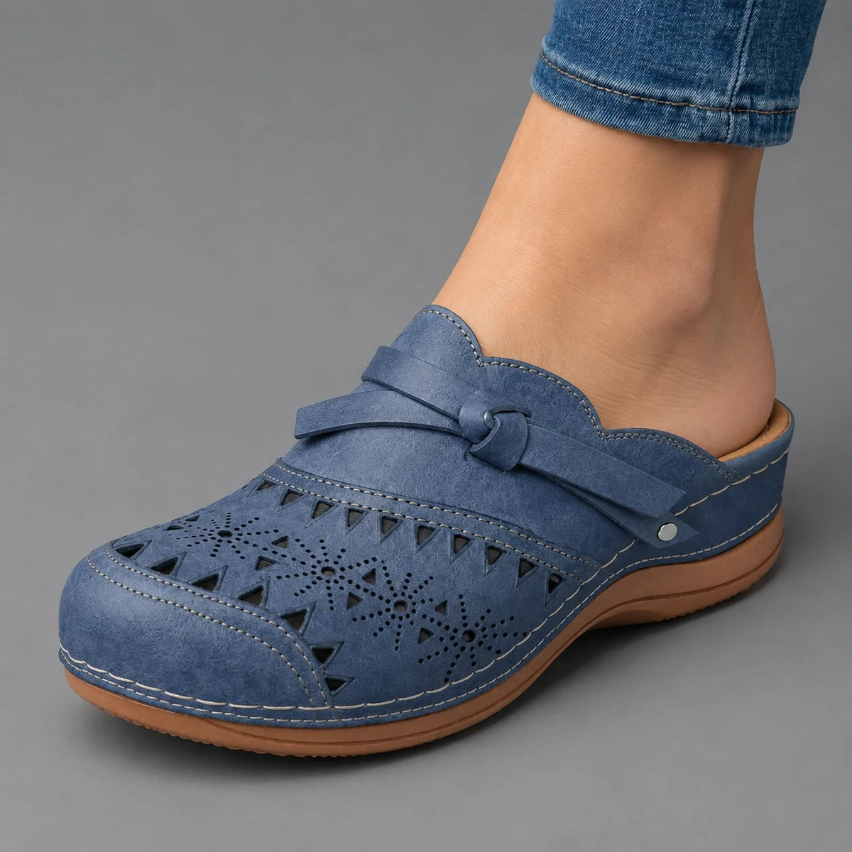 Leah | Cushioned Everyday Clogs