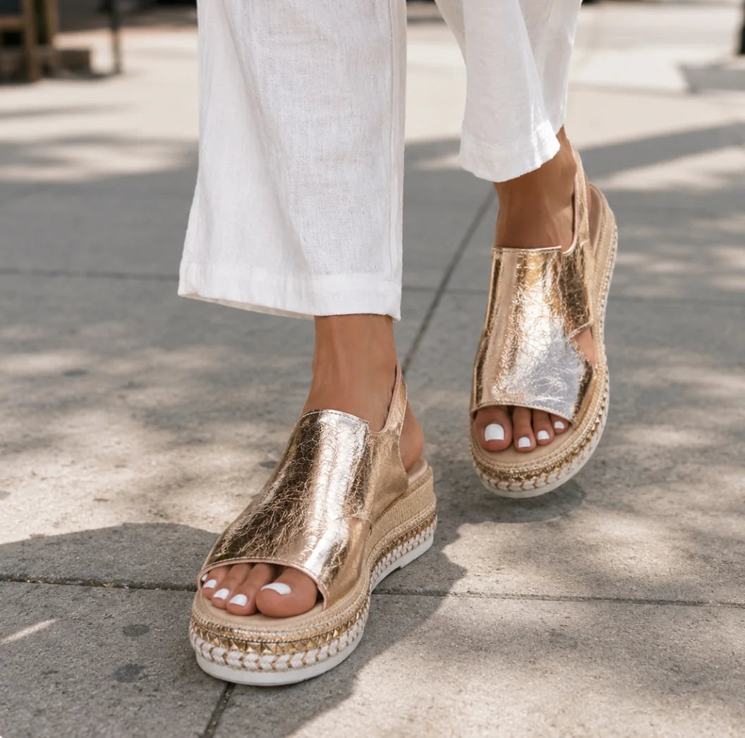 Lola | Timeless Open-Toe Comfort Sandals