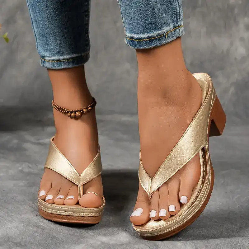 Avalon | Toe-Ring Block Heel Sandals