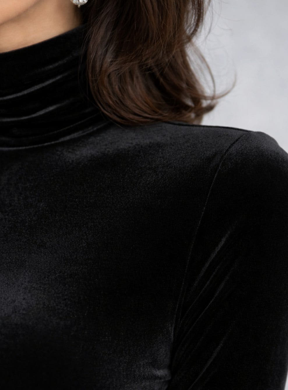 Saskia | Velvet Ruched Mock-Neck Dress