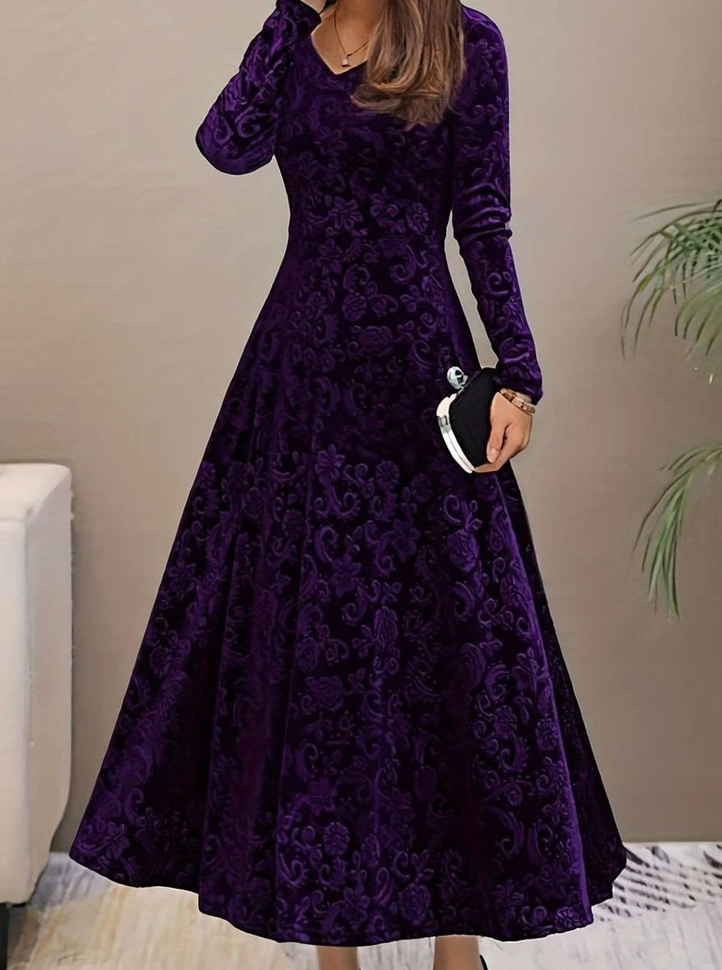 Perrine | Velvet V-Neck A-Line Dress